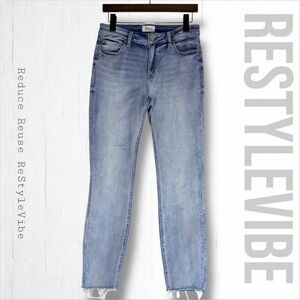 PISTOLA Women’s Size 28 Denim Jeans Mid Rise Ankle Straight Style Stretch